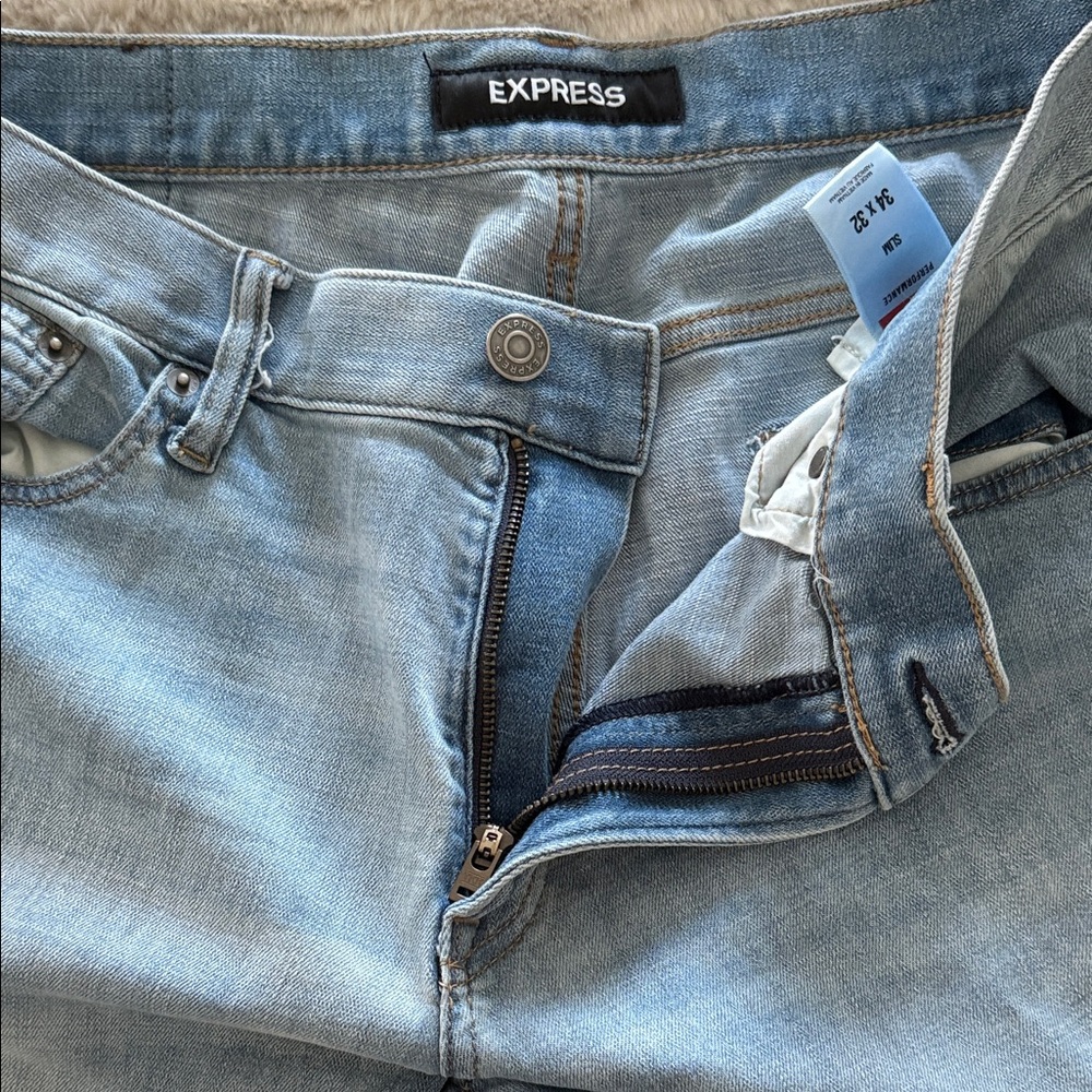 Express Men's Stretch Performance Slim Jeans in Light Blue